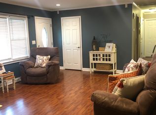 Armstrong Premier Classics Natural Hickory Laminate Paducah Ky Divine Design Center