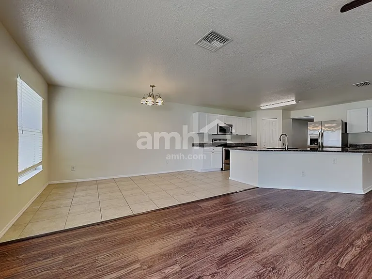 30908 Temple Stand Ave — Photo 5