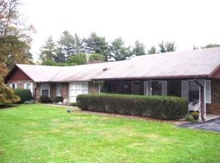 5 Greenlea Dr, Baltimore, MD 21208