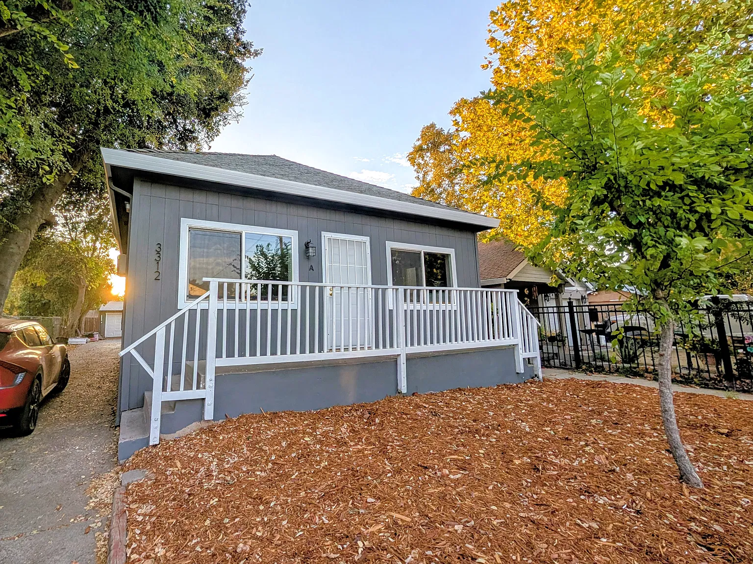2 bed, 650 sqft, $1,995 — Photo 1
