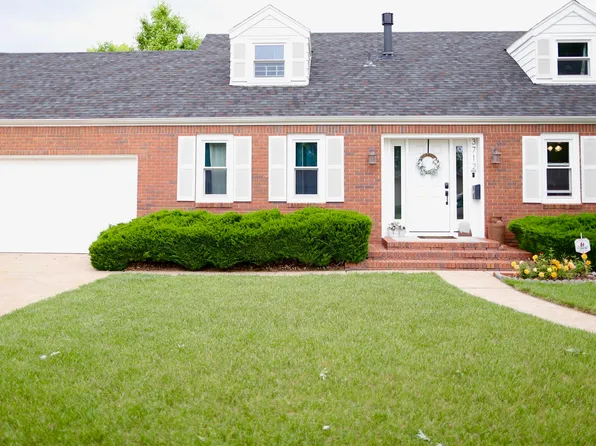 3712 22nd St, Great Bend, KS 67530