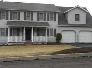 9 Kristim Dr, Danville, PA 17821