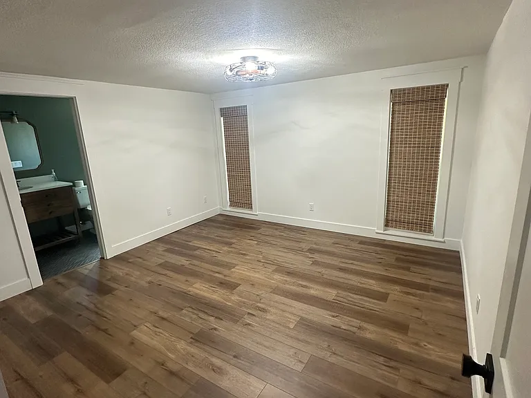 508 Hillpine Way — Photo 3
