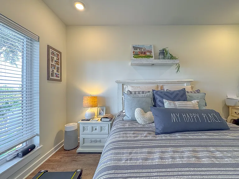 223 N Donalson St #23 — Photo 6