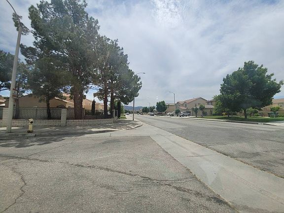 5th image of 37234 Oak Hill St