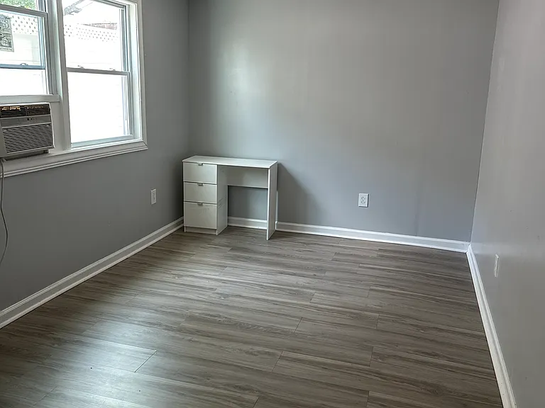 42 N Lehigh Ave #A — Photo 33
