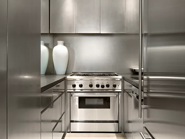 785 Park Avenue image 12 of 17