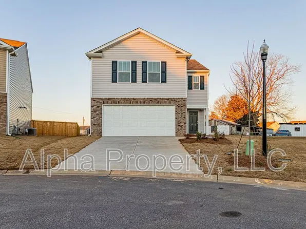 1210 Murdock Cir, Greer, SC 29651