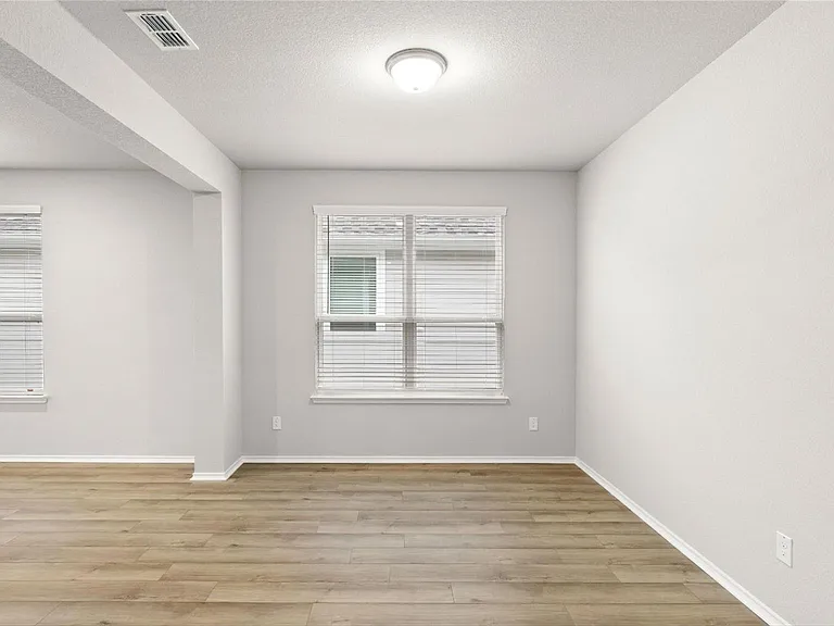 5953 Revere Dr — Photo 22