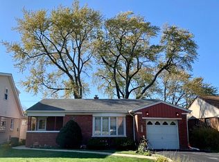 5212 Wolf Rd, Western Springs, IL 60558