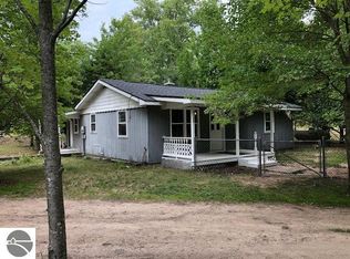 10768 Freeman Rd, Mesick, MI 49668