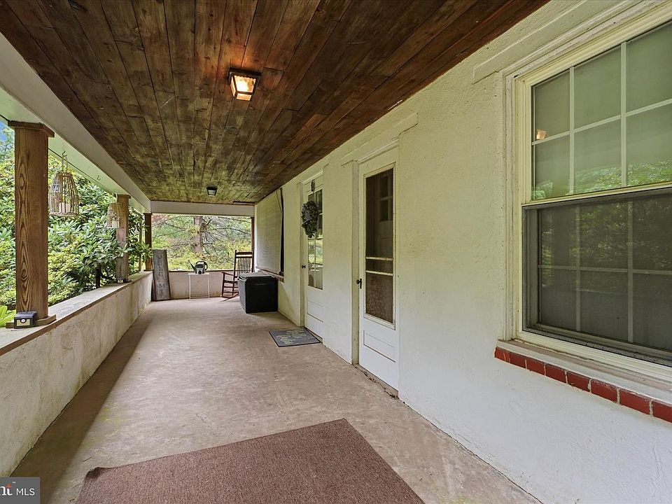1933 Detwiler Rd, Harleysville, PA 19438 | MLS #PAMC2185320 | Zillow