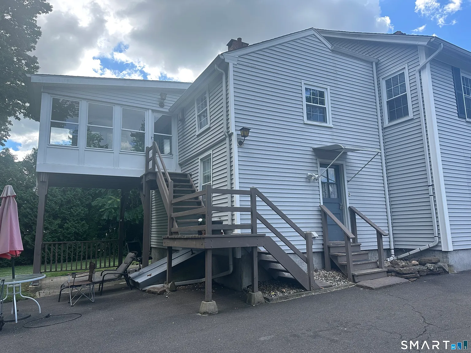 3 bed, 1.0 bath, 1104 sqft, $1,800 — Photo 3