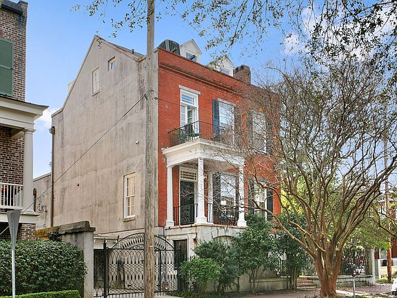 2nd image of 215 W Charlton St