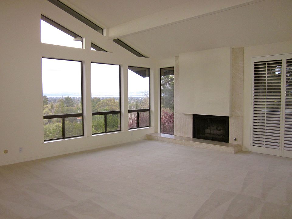 1st image of 24 Mansion Ct