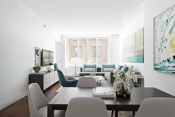 Rented by Compass | media 21