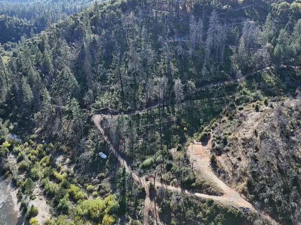 19996 Silver Leaf Dr, Grass Valley, CA 95949