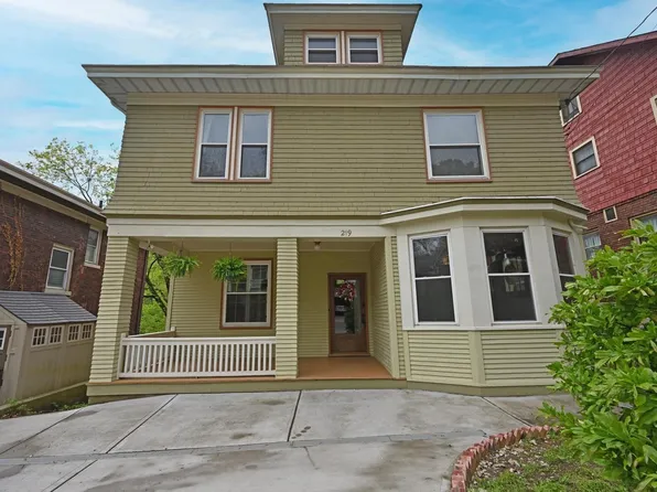 219 Woolper Ave, Cincinnati, OH 45220