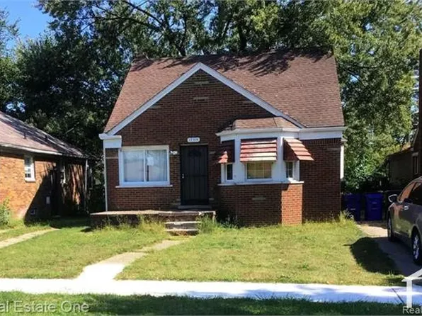 17314 Hoover St, Detroit, MI 48205