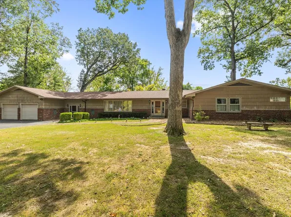 834 Homewood Dr, Madisonville, KY 42431