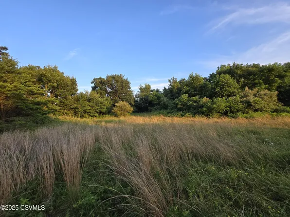 Fornwalt Ln, New Columbia, PA 17856