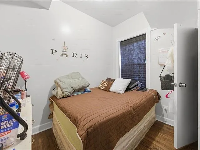 3 bed, 1143 sqft, $2,100 — Photo 4