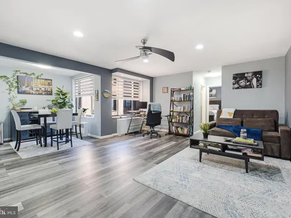 5112 Macarthur Blvd NW APT 209, Washington, DC 20016