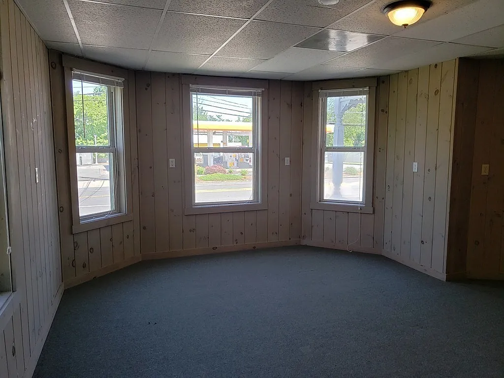2 bed, 1.0 bath, 900 sqft, $2,500 — Photo 4