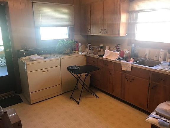 3rd image of 1536 Warpath Dr