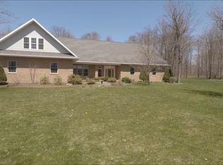 211 Emerald Dr, Ebensburg, PA 15931