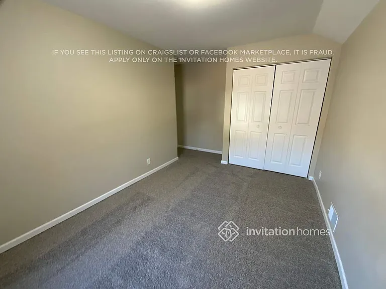 783 E Galena Blvd — Photo 11