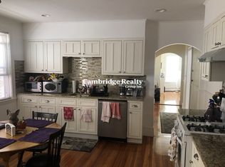 66 Chestnut St #2T, Brookline, MA 02445