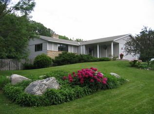 13101 Grand Ave S, Burnsville, MN 55337