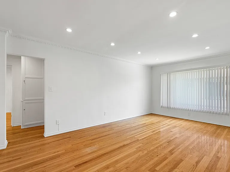 1235 N Harper Ave #25 — Photo 7