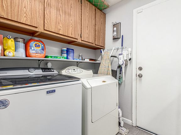 5th image of 5210 E Elmwood Cir