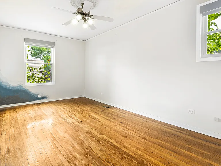 1337 W Flournoy St #2R — Photo 7
