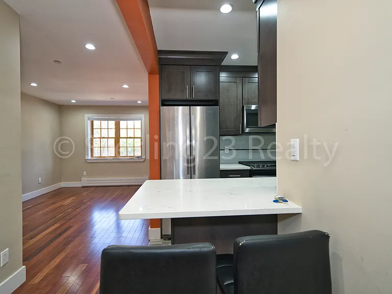 21-08 Steinway St #4 — Photo 6