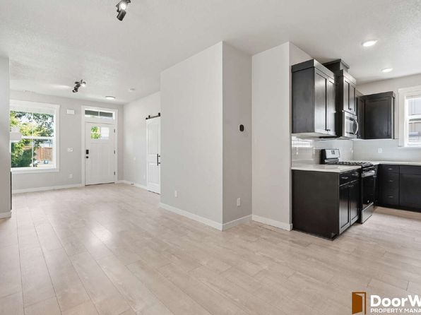 2364 Audubon Ave