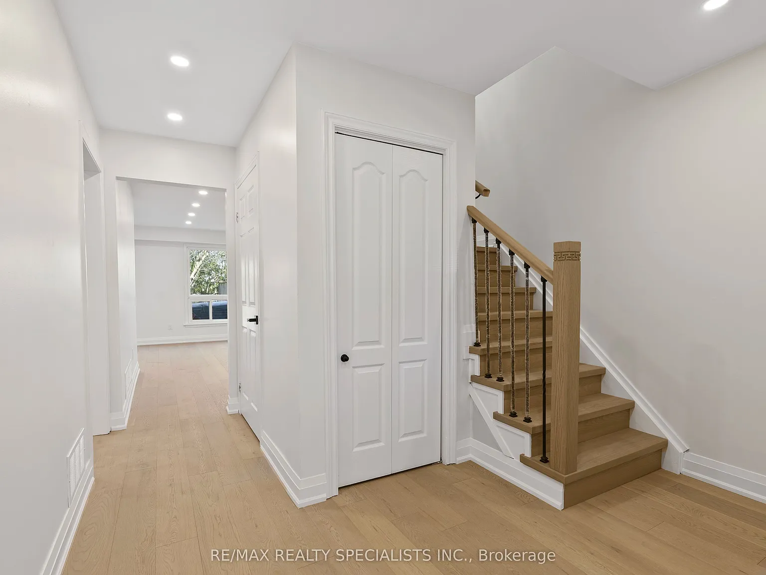 4 bed, $3,499 — Photo 4