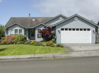 1700 Cooper St, Seaside, OR 97138