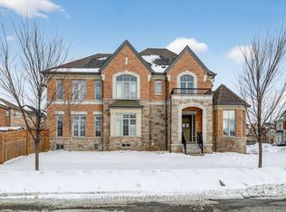 94 Brabin Cir, Whitby, ON L1P0C1