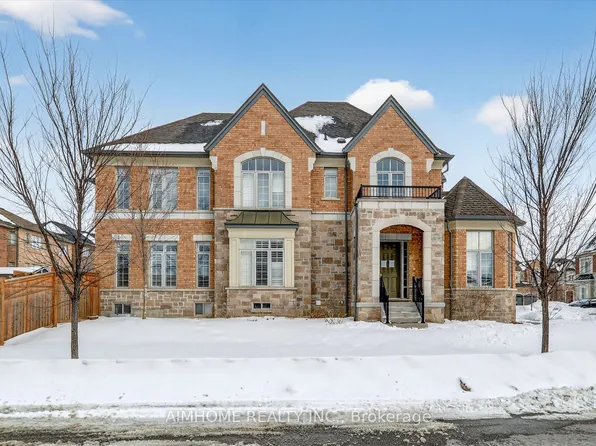 94 Brabin Cir, Whitby, ON L1P 0C1