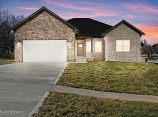 1498 Yorkshire Dr, Elizabethtown, KY 42701