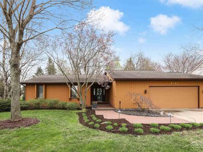 6565 Scenic Dr S, Saginaw, MI, 48603