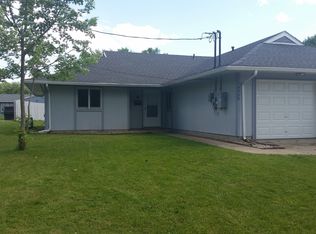 6955-6957 Emerald Ave, Enon, OH