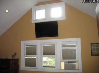 5206 Archmere Ave, Cleveland, OH 44144