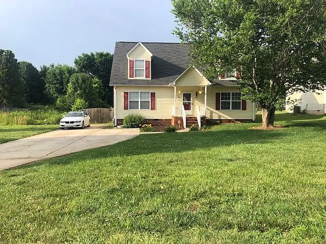 3908 Silver Chalice Dr — Photo 1