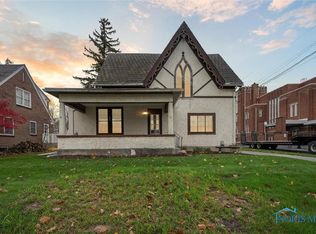 439 Clinton St, Elmore, OH 43416