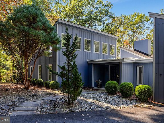 3rd image of 526 Springvale Rd