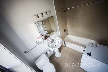 Rented by Metropolitan Realty